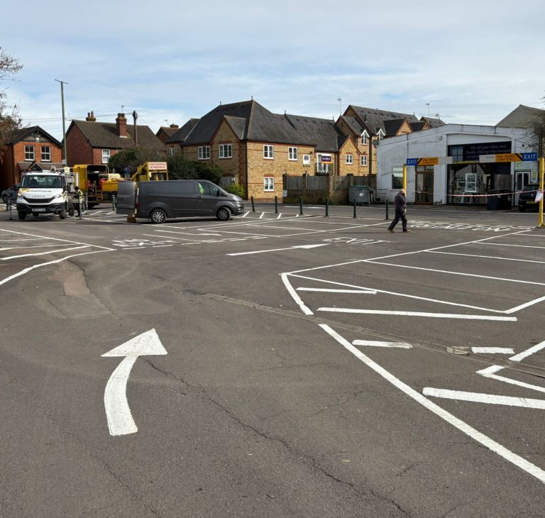 Archwayhighwayservices car park line marking2